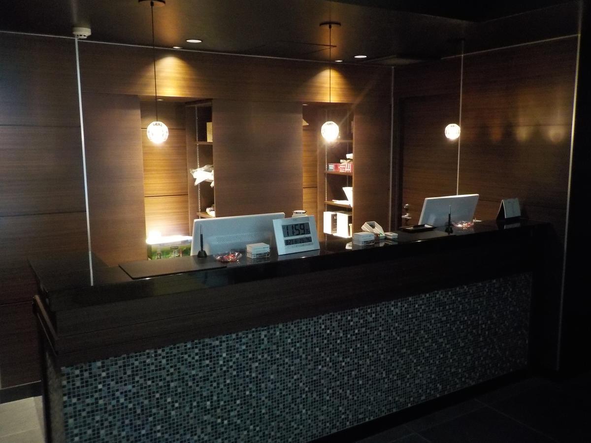Hotel Crown Hills Katsuta Nigo Motomachiten Хітаті-Нака Екстер'єр фото